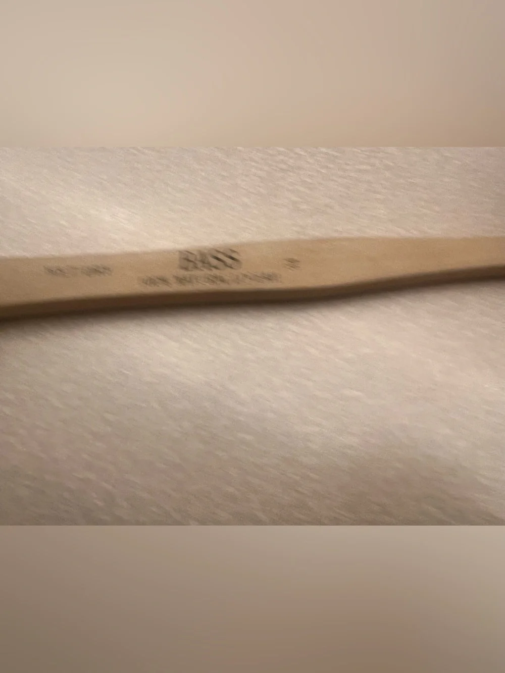 NWOT Bass Wooden Long-Handle Bath Brush with Cream Sponge
